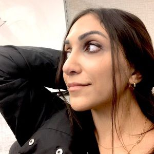 Meet your Posher, Lola